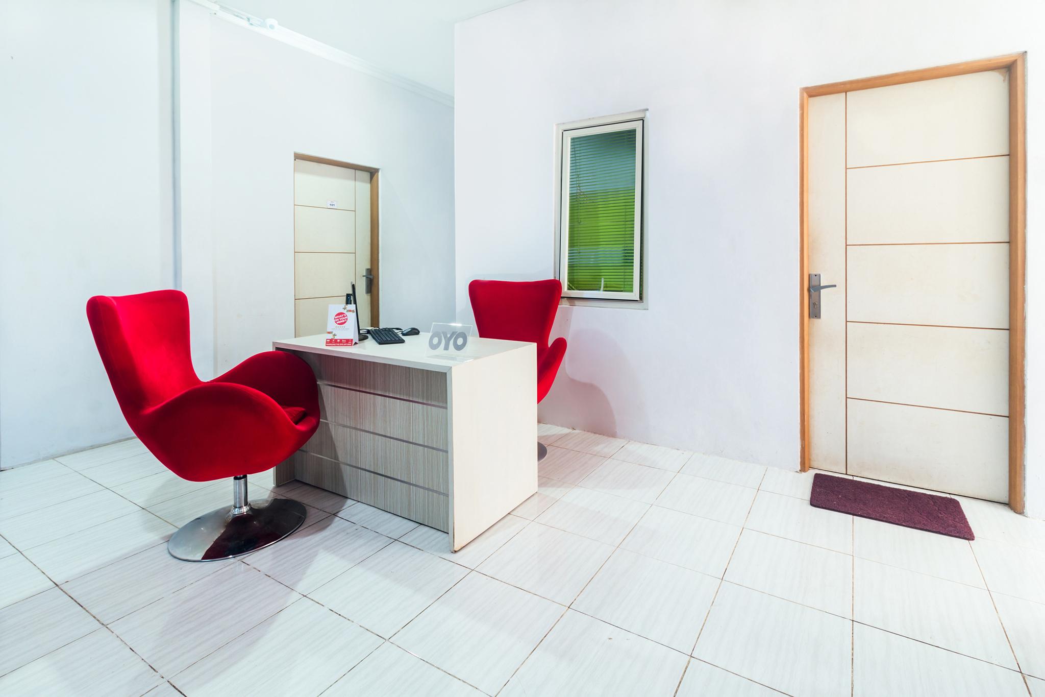 Vaccinated Staff-Oyo 2699 Haven Boarding House Hotell Ambon Eksteriør bilde