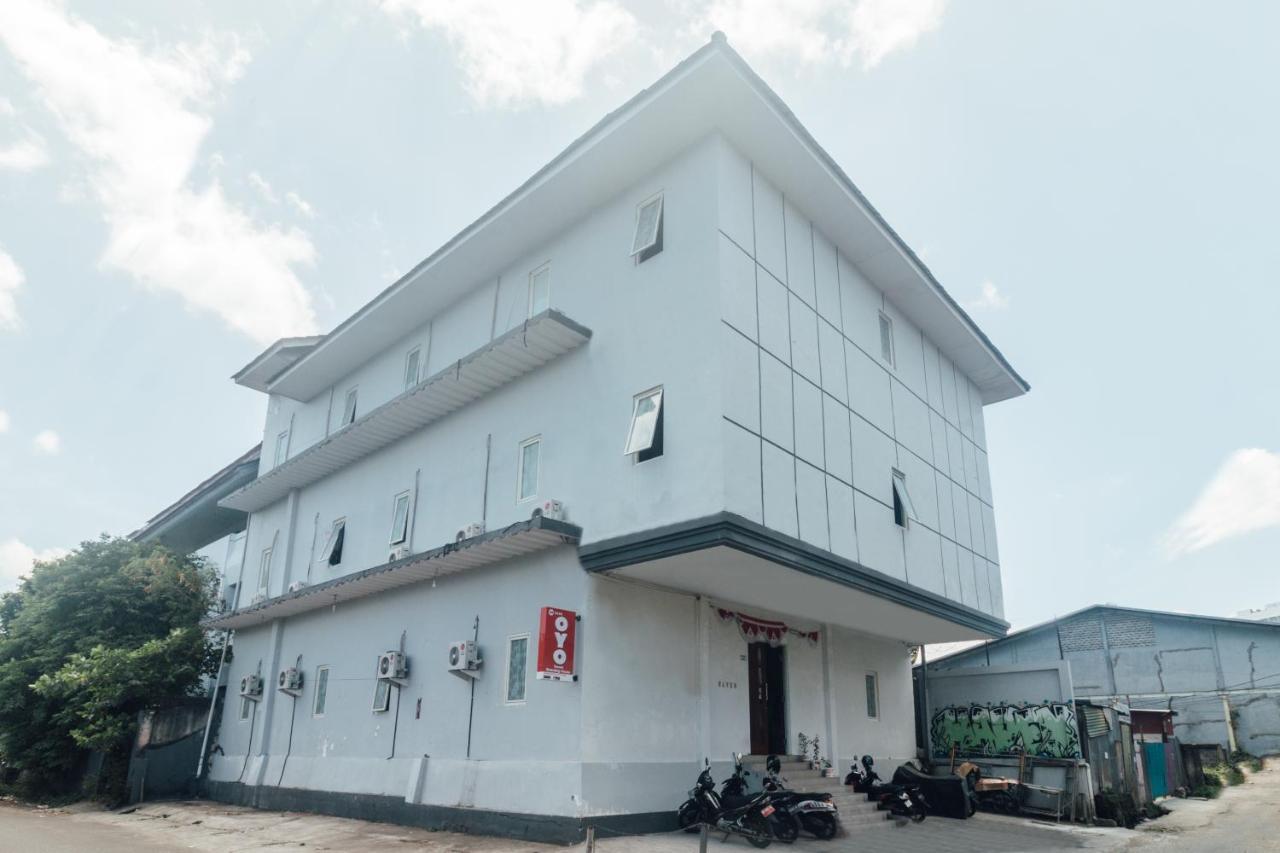 Vaccinated Staff-Oyo 2699 Haven Boarding House Hotell Ambon Eksteriør bilde