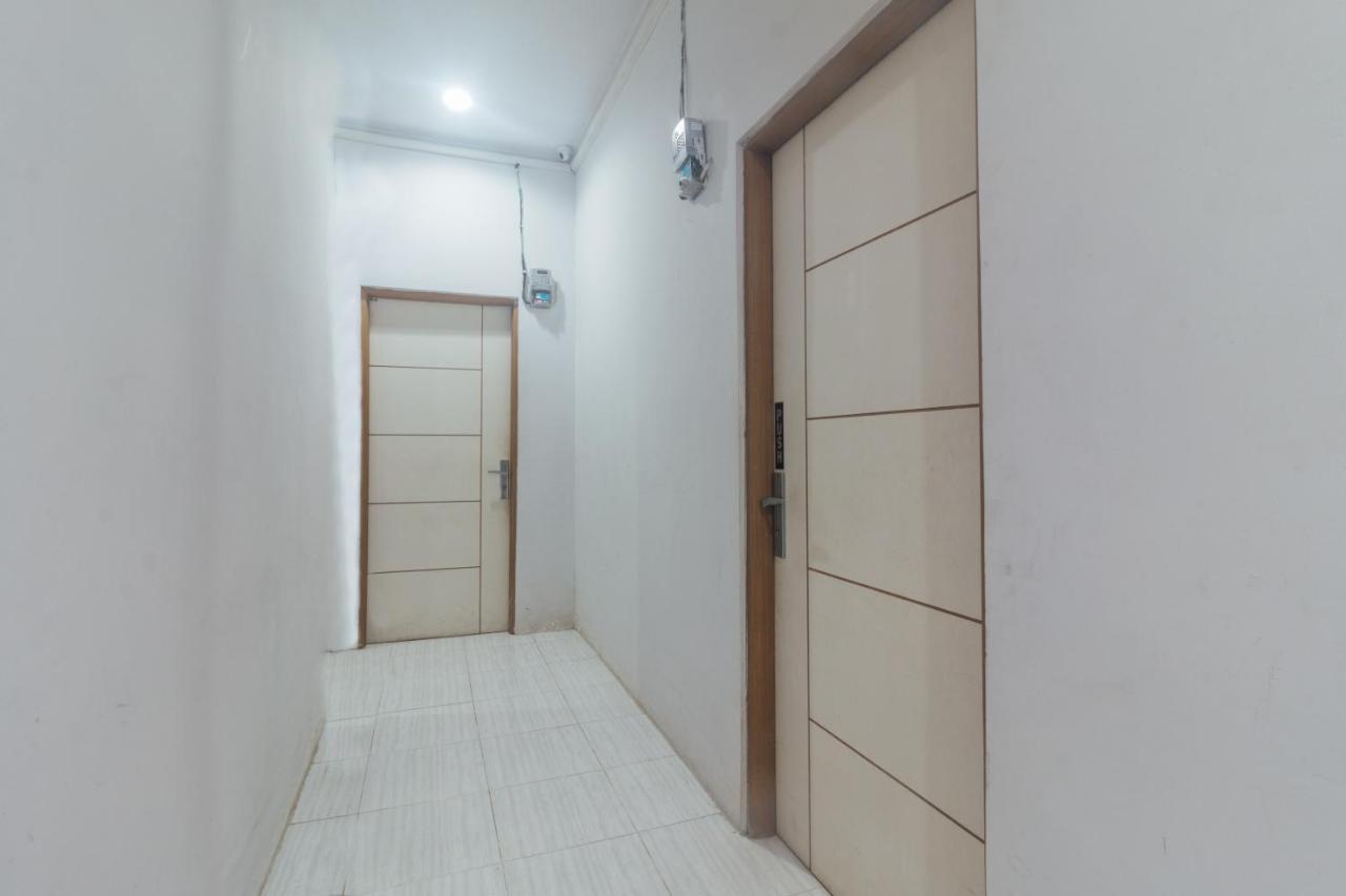 Vaccinated Staff-Oyo 2699 Haven Boarding House Hotell Ambon Eksteriør bilde